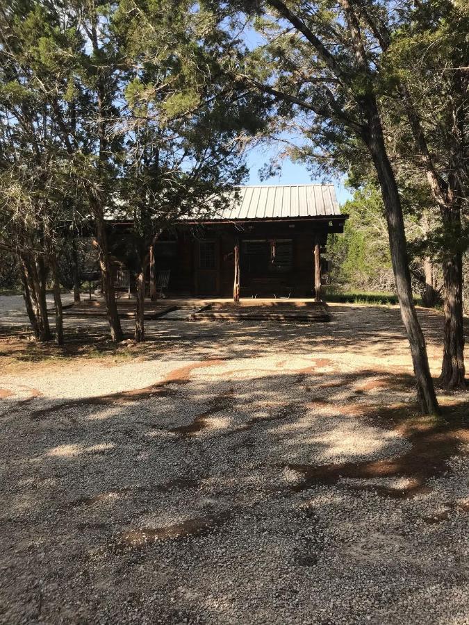 A Peace Of Heaven Cabins And Rv Vanderpool Oda fotoğraf
